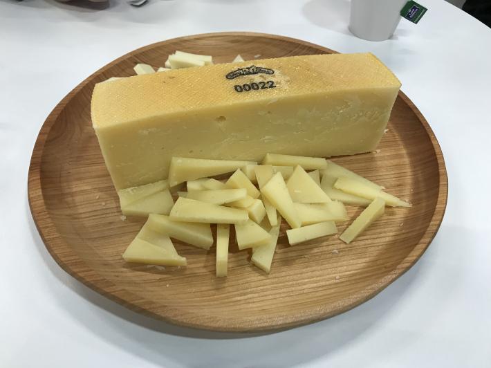 ZELENÝ KLÁTOV na svetovom veľtrhu